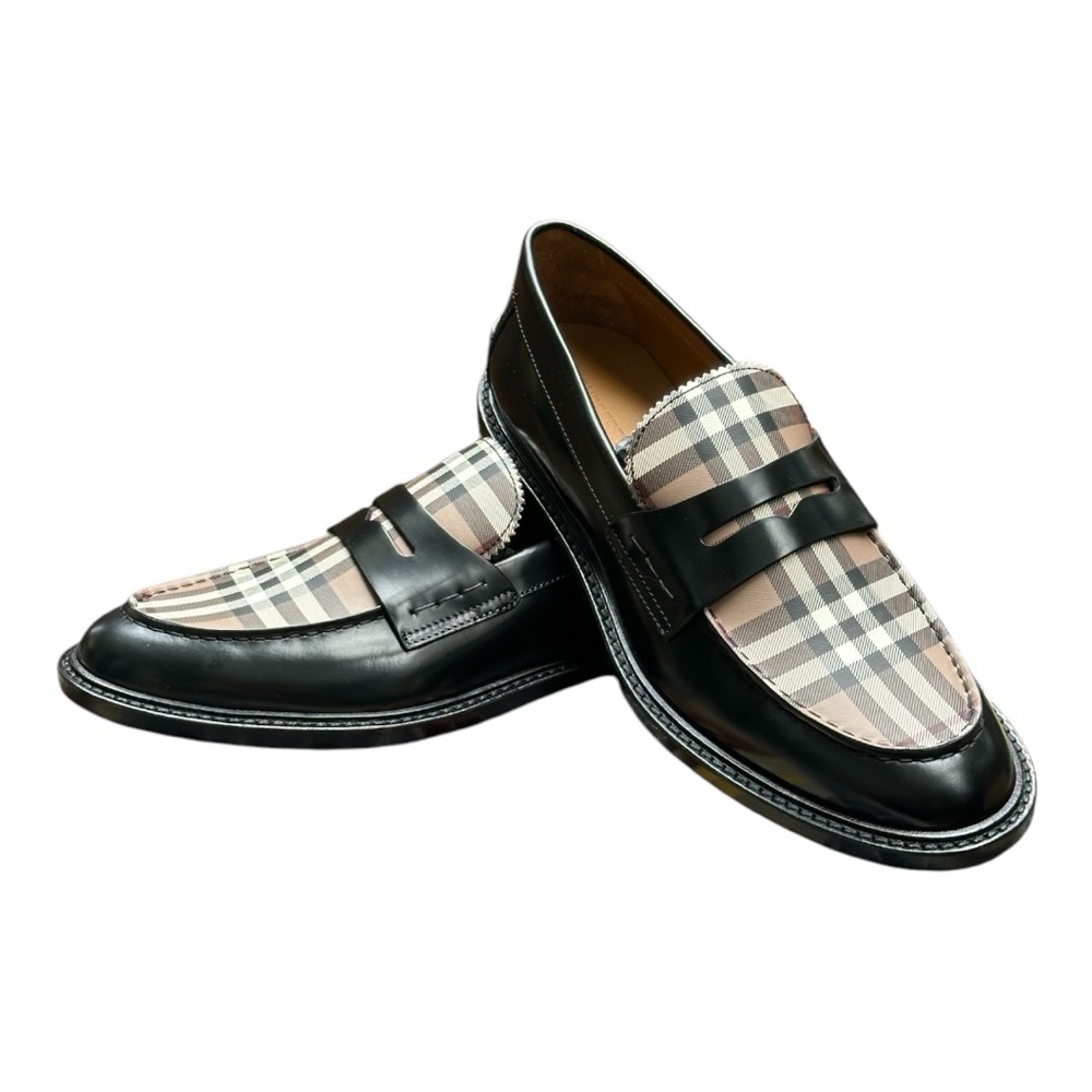 Men's Black and Plaid Loafers